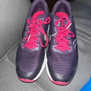 Saucony guide 13 big kids